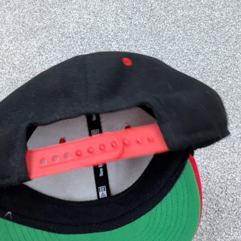 New Era includes hat